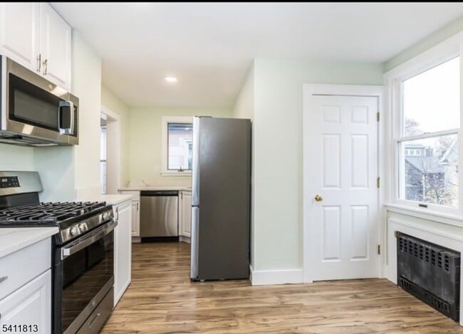 Photo - 19 Sylvan Pl