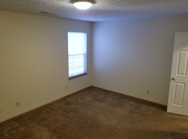 Photo - 8280 Traphagen St NW