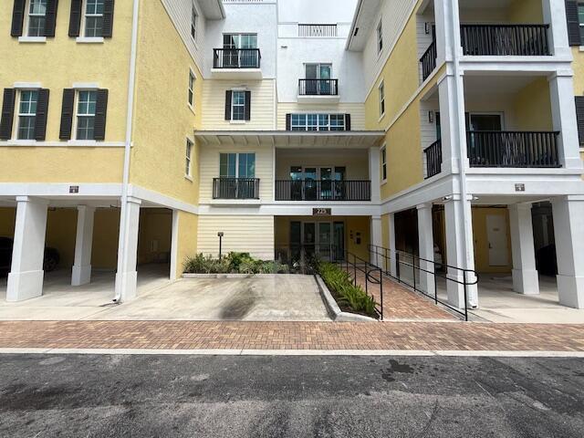 Building Photo - 225 S Latitude Cir Unit 406 Rental
