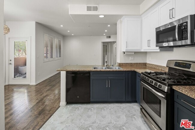 Photo - 360 W Ave 26 Unidad 126