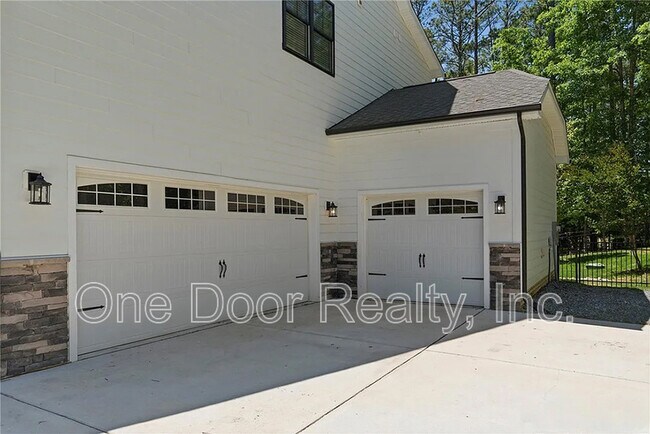 Photo - 5320 Linkshire Ln