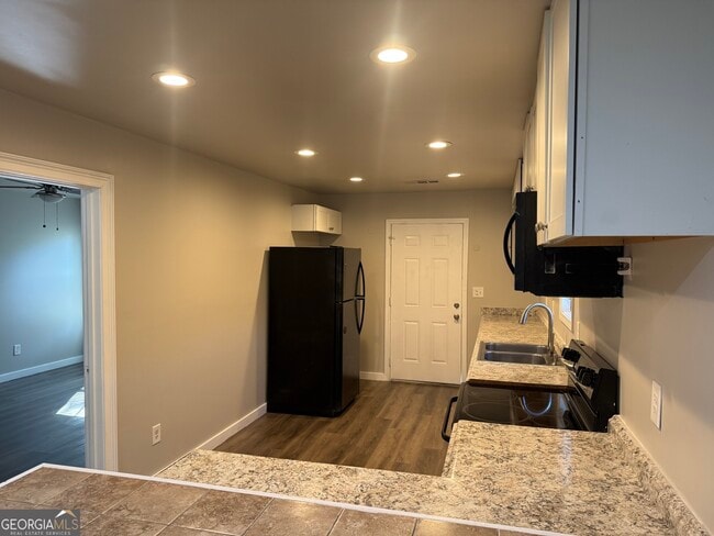 Photo - 324 Adams St