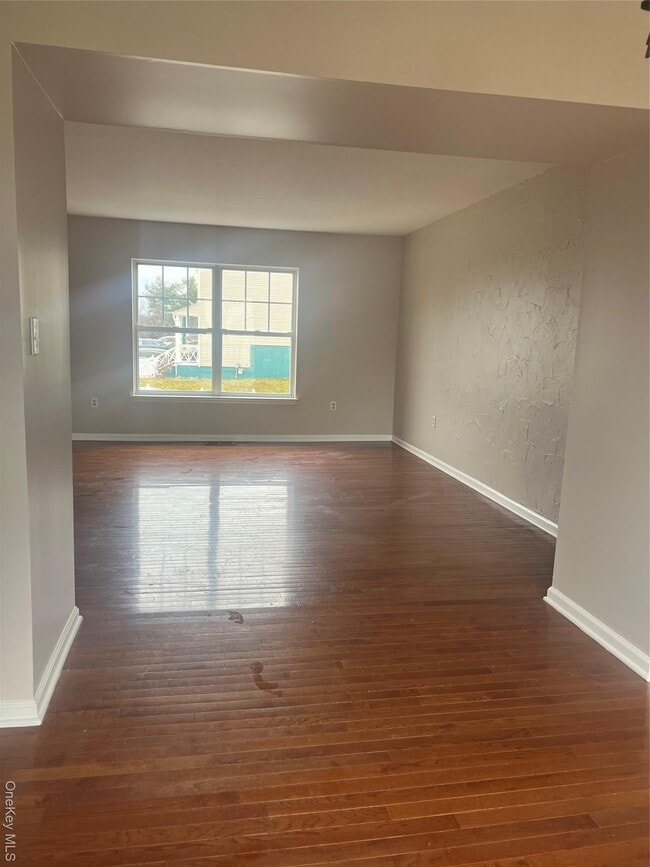 Photo - 47 Helene Rd