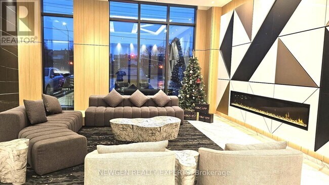 Photo - 204 Burnhamthorpe Rd E Unit 1301