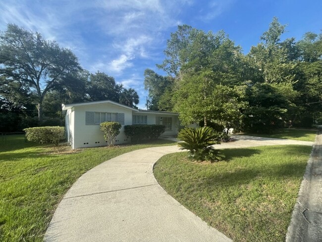 Photo - Close to Campus - Sub-Lease