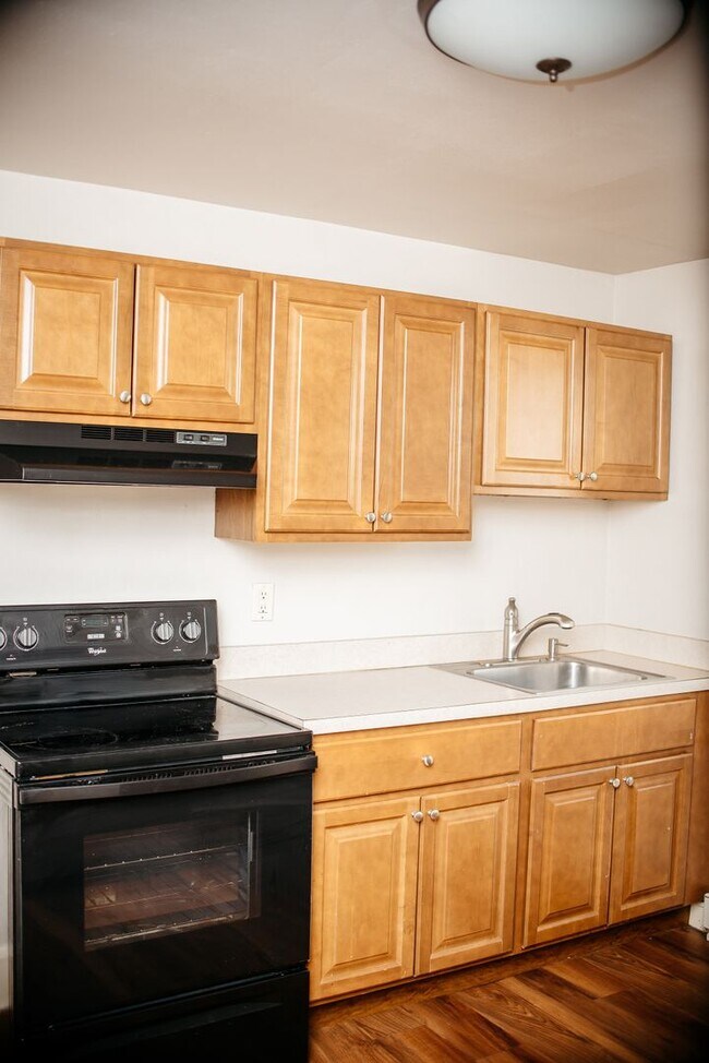 Photo - 331 N 3rd St Unidad 2