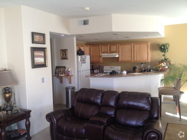 Building Photo - 6800 Vista Del Norte Rd NE Unit 827 Rental