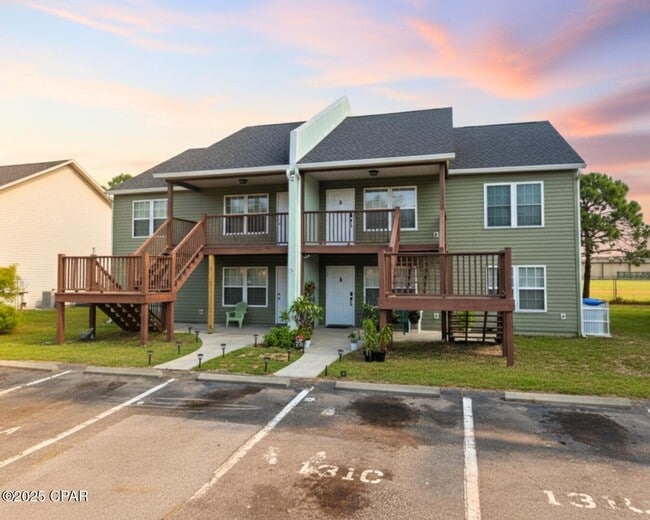 Photo - 131 Gwyn Dr Unit D