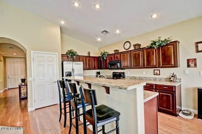 Photo - Beautiful 4 bedroom, 2 bath in Redwood Estates