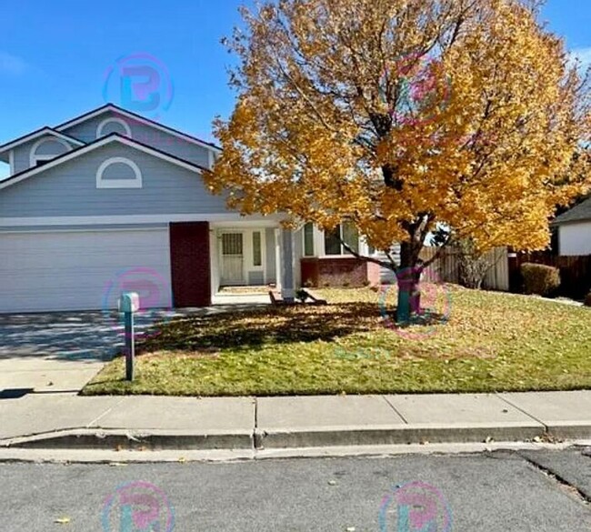 Spacious 4-bedroom, 3-bath home located in... - Spacious 4-bedroom, 3-bath home located in...