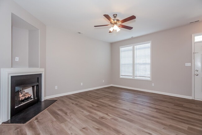 Photo - 2642 Oasis Ln