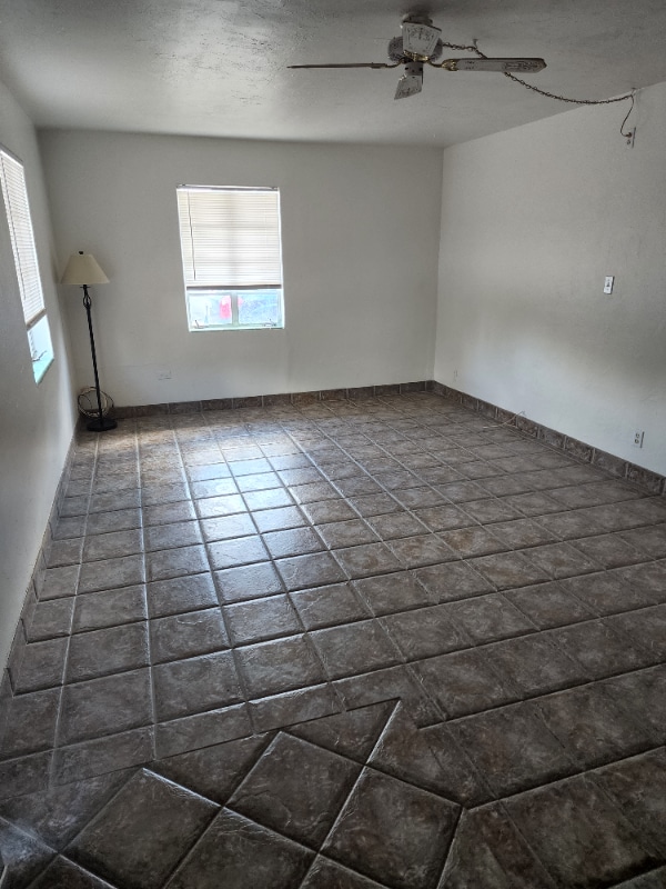 Photo - 2525 N Edith Blvd
