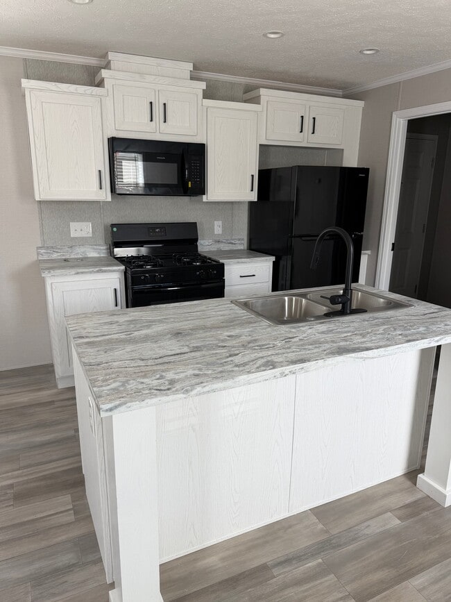 Photo - 14001 S Western Ave