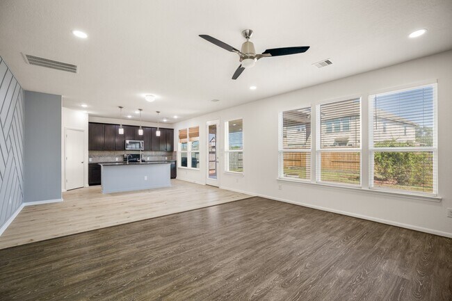 Photo - 4118 Lake Cypress Cir