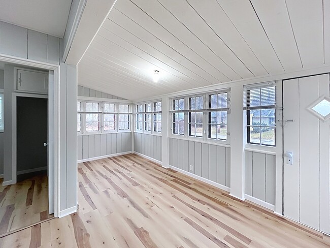 Photo - 38599 Plains Ct