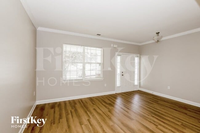 Photo - 4006 Linville Falls Ln