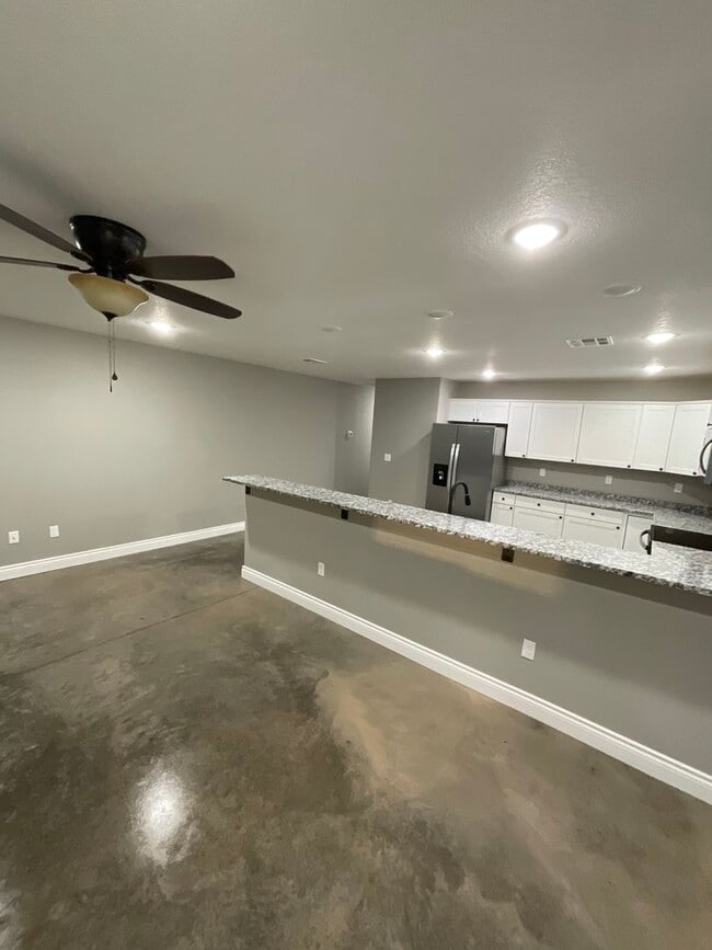 Photo - 205-207 S Byers Unit 207 S Byers