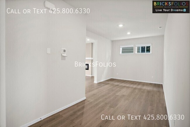 Photo - 1209 SW Pendleton Way
