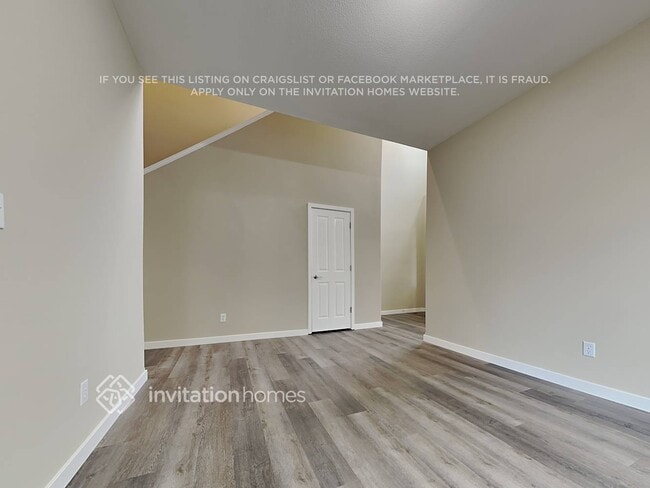 Photo - 9208 Periwinkle Loop NE