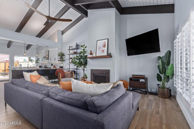 Photo - 5514 N 71st St