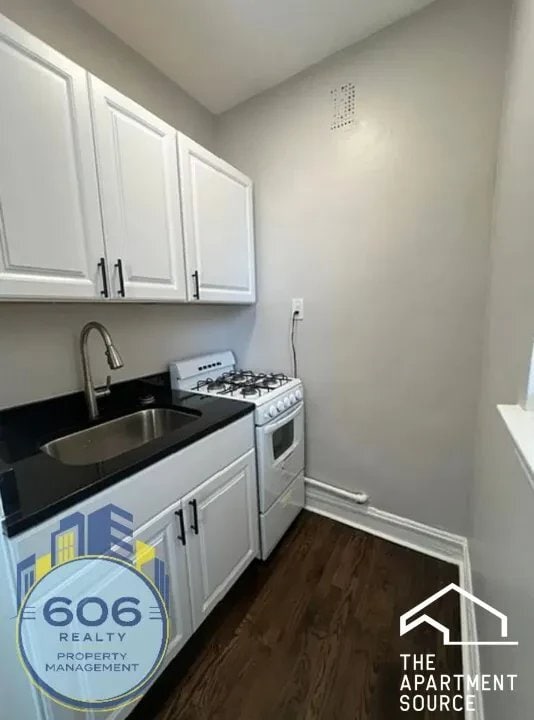 Building Photo - 6912 N Ashland Ave Unit 6912 North Ashland Avenue