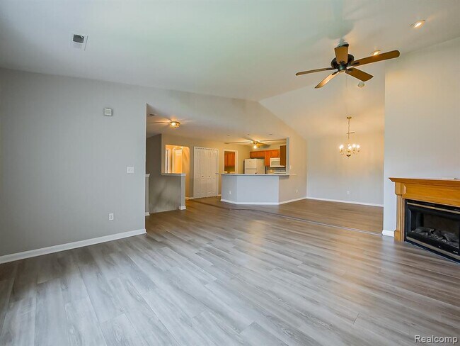 Photo - 8208 Chesapeake Cir Unit 95
