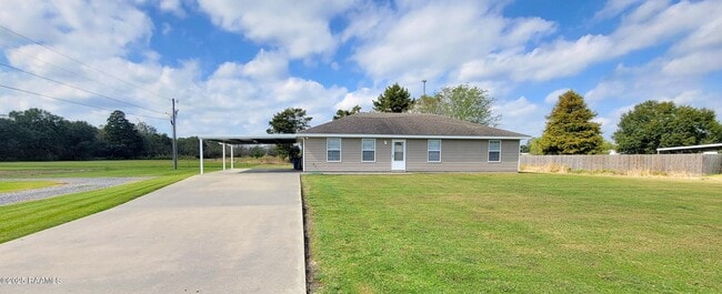 Building Photo - 1026 Carmen Dr