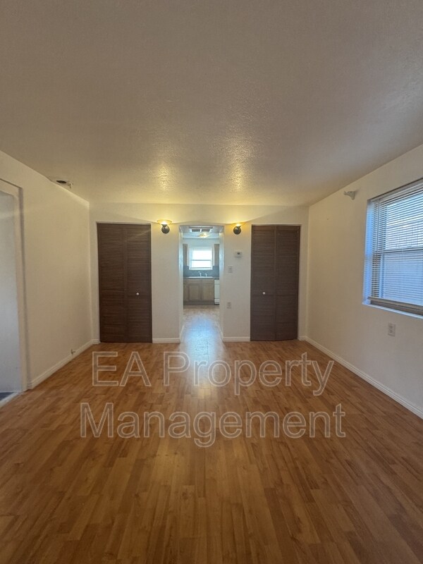 Photo - 8906 Guadalupe Trail NW House