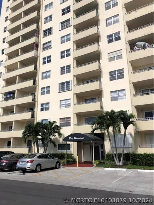 Photo - 900 NE 18th Ave Unit 1201