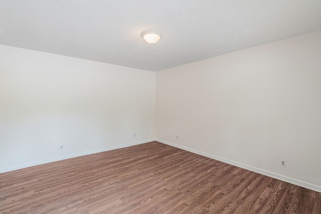 Photo - 476 E Red Bud Rd