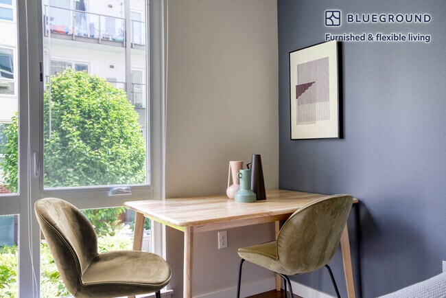 Photo - 10333 Main St Unit FL3-ID619