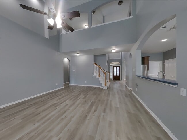 Photo - 7506 Parkcross Pl