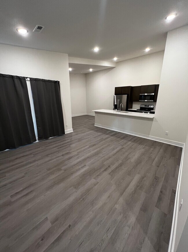 Photo - 11601 E Harry Ct