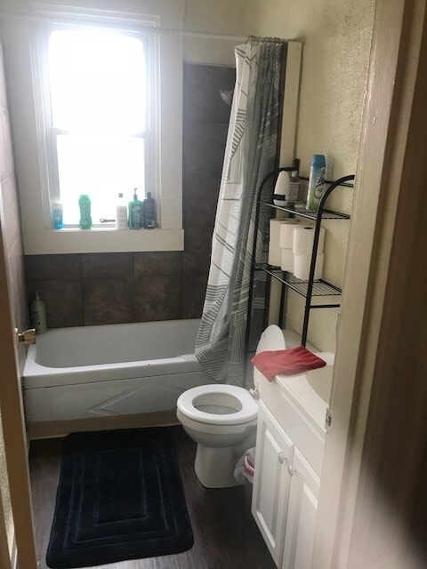 Photo - 418 Semple St Unit 1