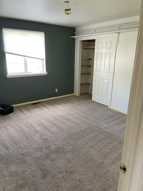 Photo - 301 W Helena Ave