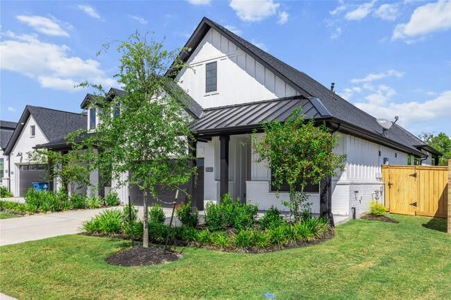 Photo - 15302 Spanish Ranchos Wy
