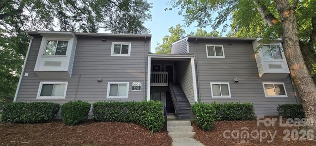 Building Photo - 3001 Heathstead Place Unit D