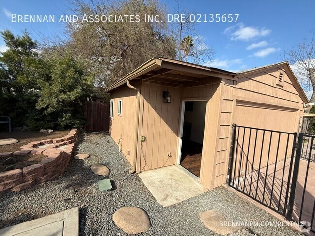 Building Photo - Updated Detached Studio El Cajon: Private ... Rental