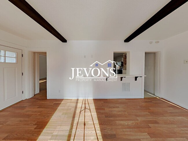 Photo - 921 S 21st Ave