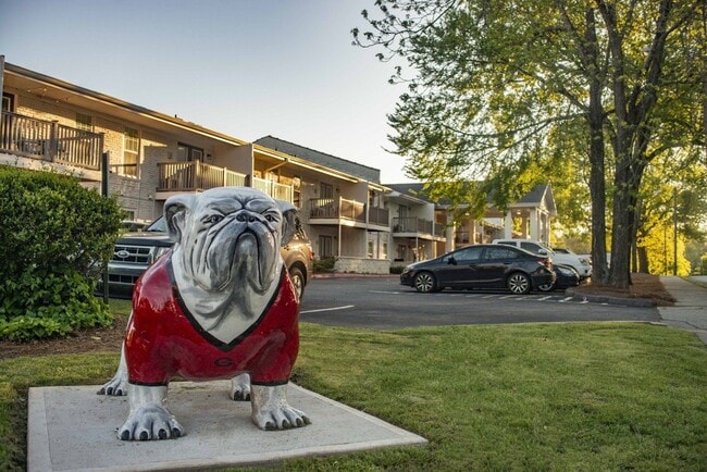 Building Photo - 421 West