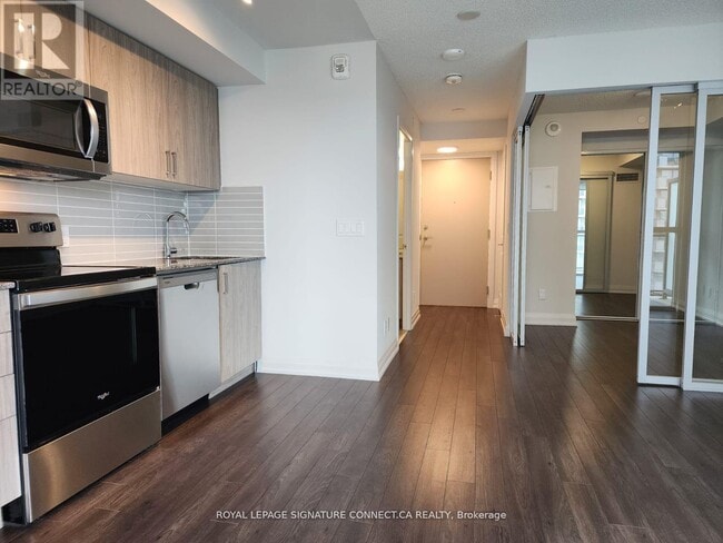 Photo - 20 Meadowglen Pl Unité 634