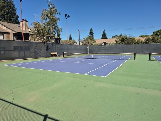 Photo - Move In Special! $500 Off First Month's Re...