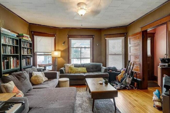 Photo - 146 N Hancock St Unit 146