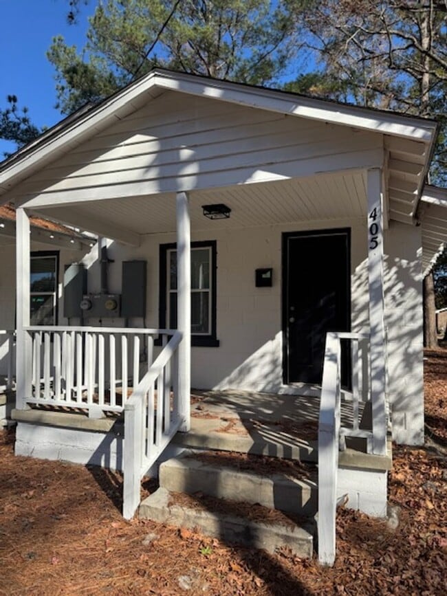 Building Photo - Newly Renovated 1 Bedroom 1 Bath in Wilson