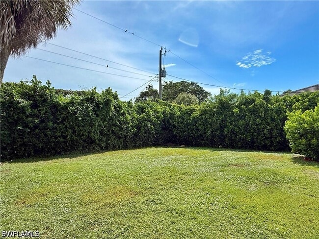 Photo - 740 109th Ave N