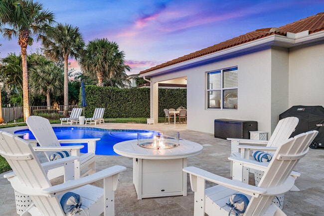 Photo - 237 Porgee Rock Pl