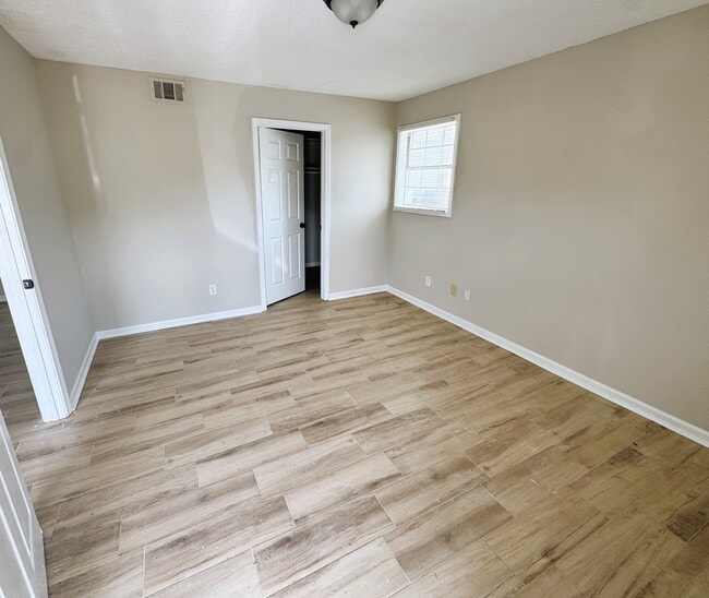 3453 Southern Ave Unit 102