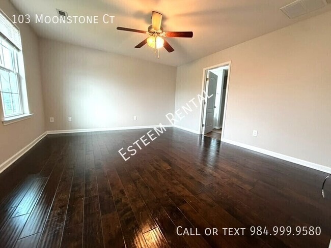 Photo - 103 Moonstone Ct