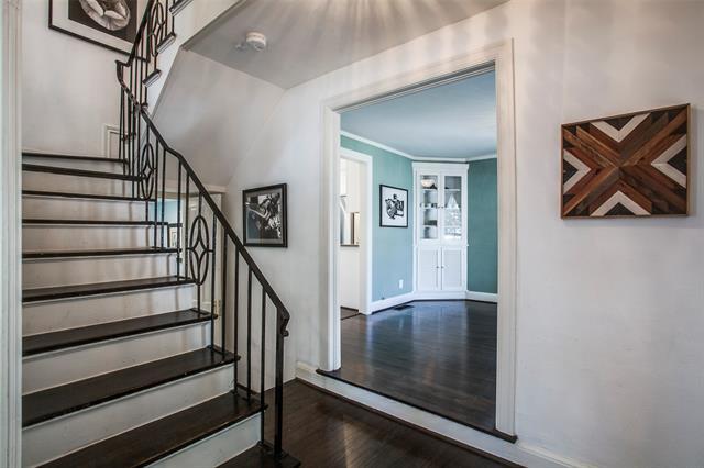 Photo - 6840 Lorna Ln