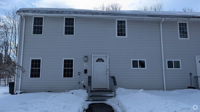 Building Photo - 19 Dartmouth St Unit - Rental